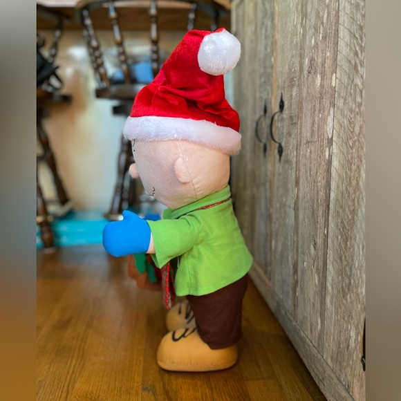 Charlie Brown Christmas Decoration - Picture 3 of 8